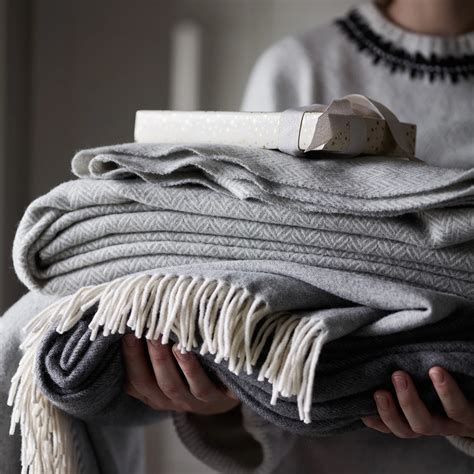 luxury throws uk